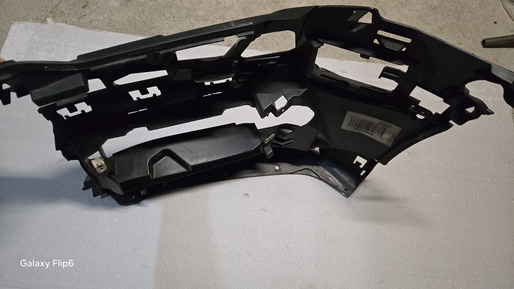 Посилювач бампера права та ліва частина БМВ Г30 BMW G30