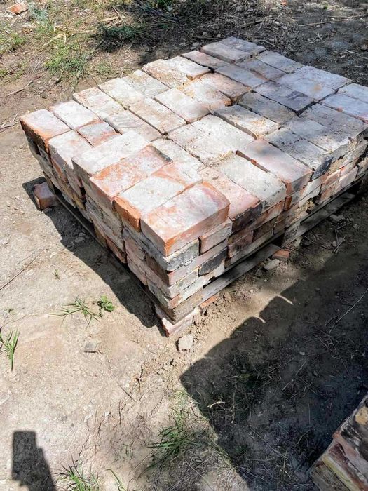 Кирпич красный б/у