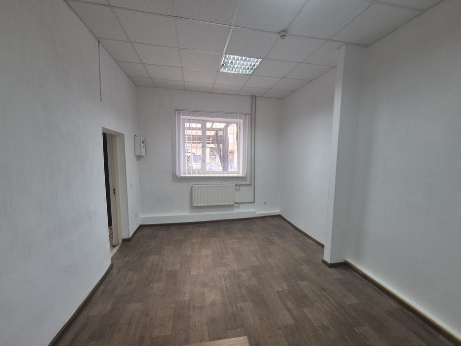 Здам приміщення в центрі !