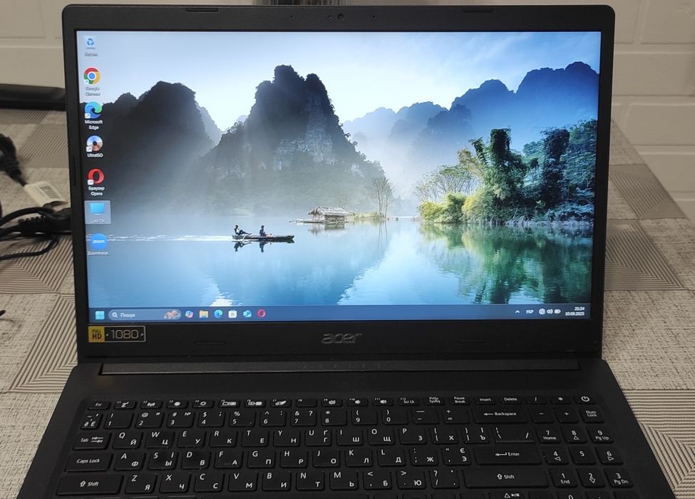 Ігровий ноутбук Acer i3-1005G/8Gb ddr4/geforce mx330 2Gb/ssd 240Gb