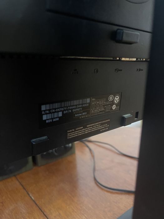 Монітор 23 дюйми Dell UltraSharp U2312HM в гарному стані!