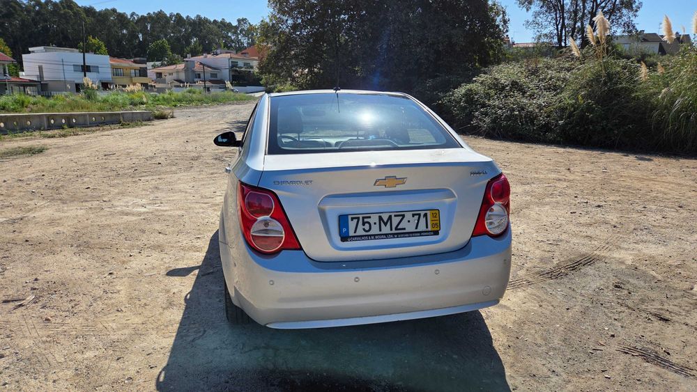 Chevrolet Aveo 1.2 Gasolina — photo 3