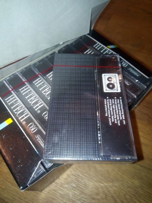 Новые аудиокассеты"HI-TECH C60"