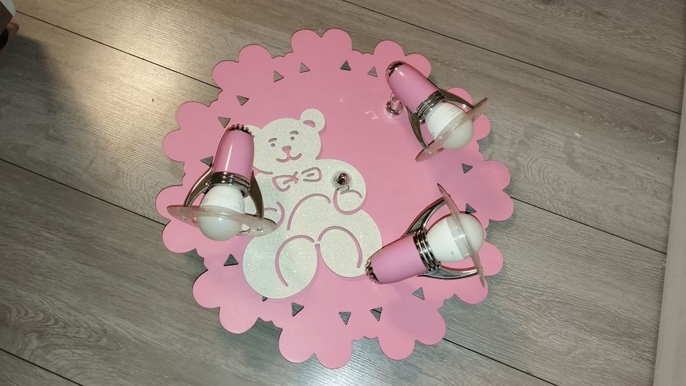 Lampa sufitowa dziecięca z misiem różowa
