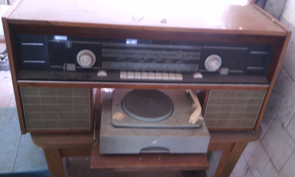 радиола БЕЛАРУСЬ