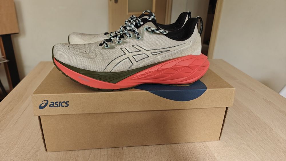 Asics Novablast 4 Tr r.46