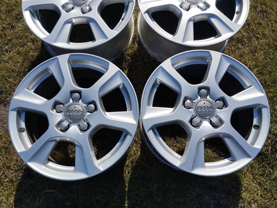 Felgi Audi 16" 5x112 7J ET46 8K0-025M komplet 66,6mm