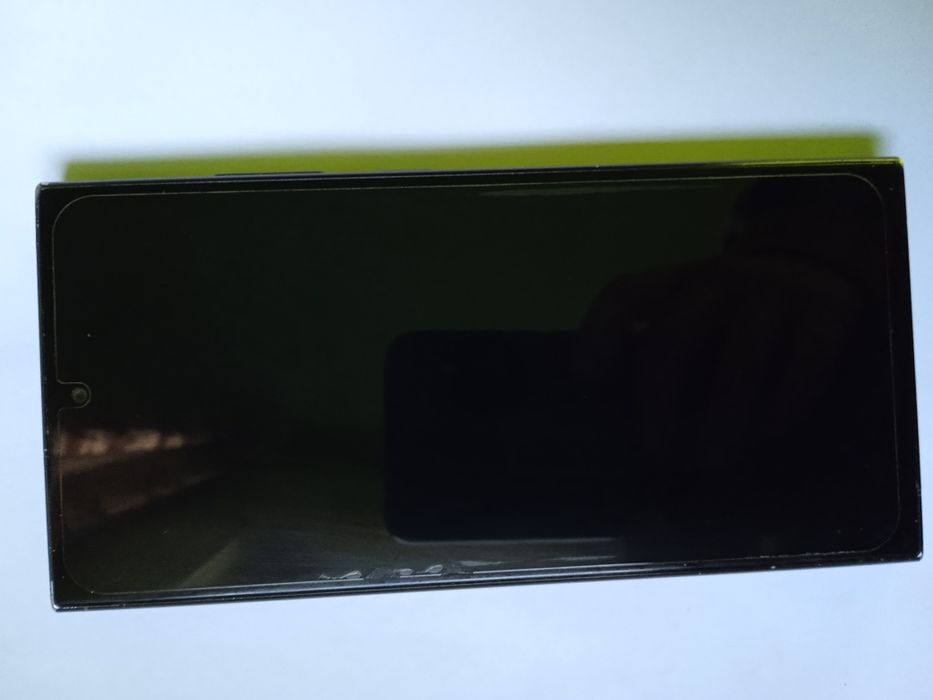 Продаю samsung galaxy s24 ultra на запчасти