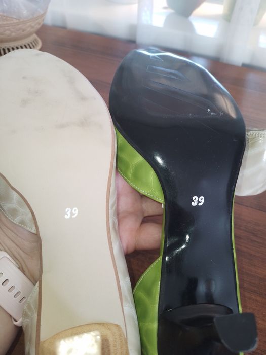 Туфлі  на каблуці 39р.