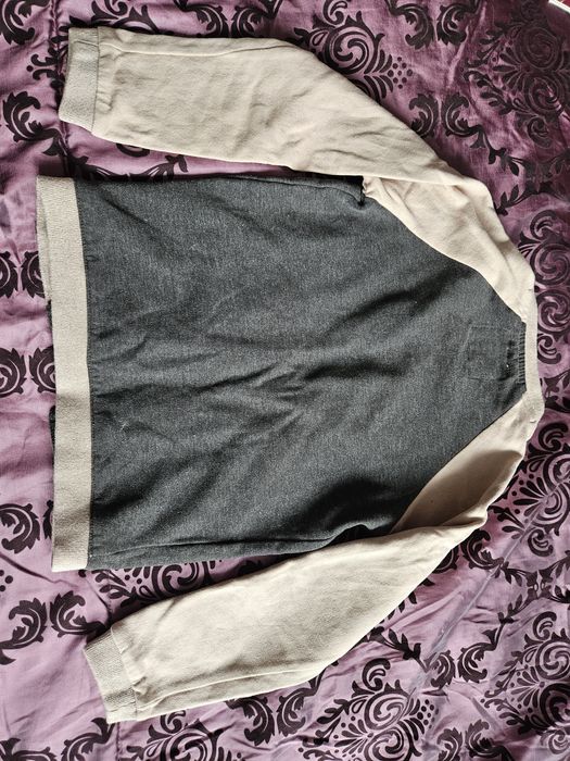 Sweterek sweter zapinany r. 122/128