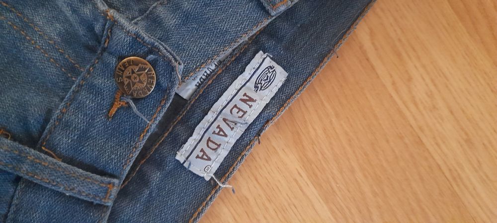 Jeansy firmy Nevada