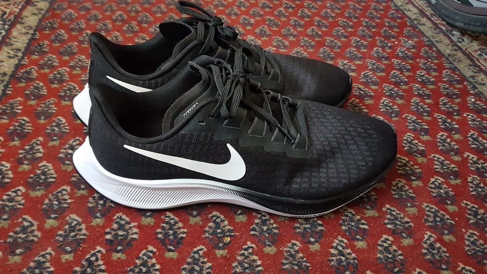 Buty  do biegania Nike Zoom Pegasus37  rozm.42