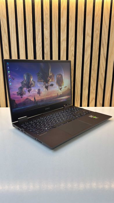 HP Omen 15.6" 144Hz Ryzen 5 5600H RTX 3060 6Gb 16Gb SSD 512 Gb