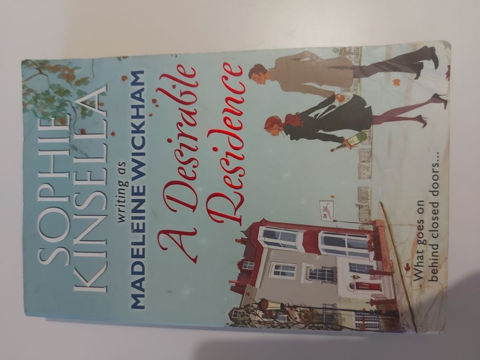 Sofie Kinsela - a desirable residence [eng book]