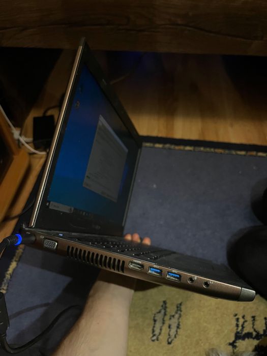 Laptop DELL Vostro 15” 3560 i7