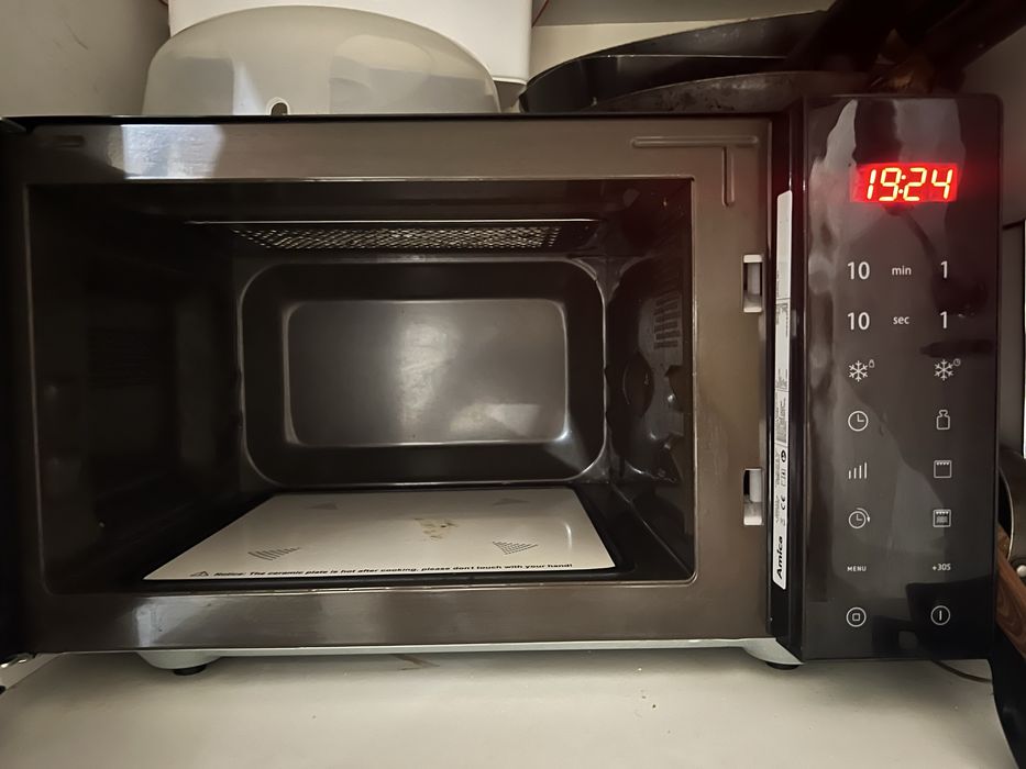 Kuchenka mikrofalowa Amica beztalerzowa