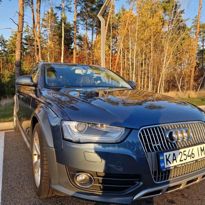 Audi A4 Allroad 2015