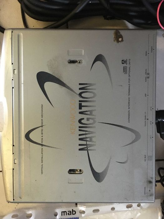 Radio Kewood KNA V100