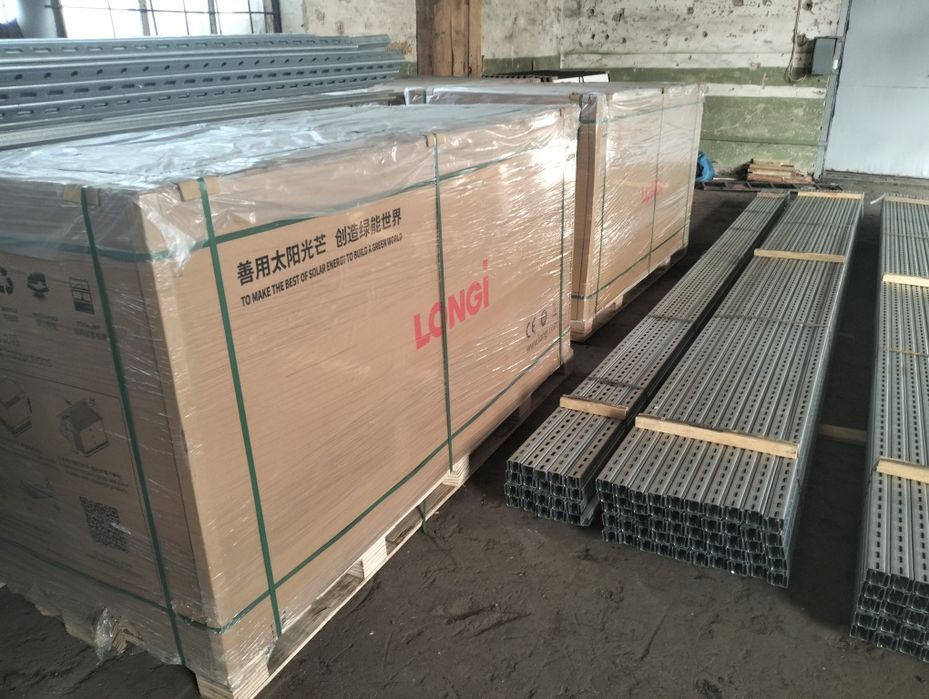 Профіль кріплення сонячних панелей. Профіль монтажний СЕС