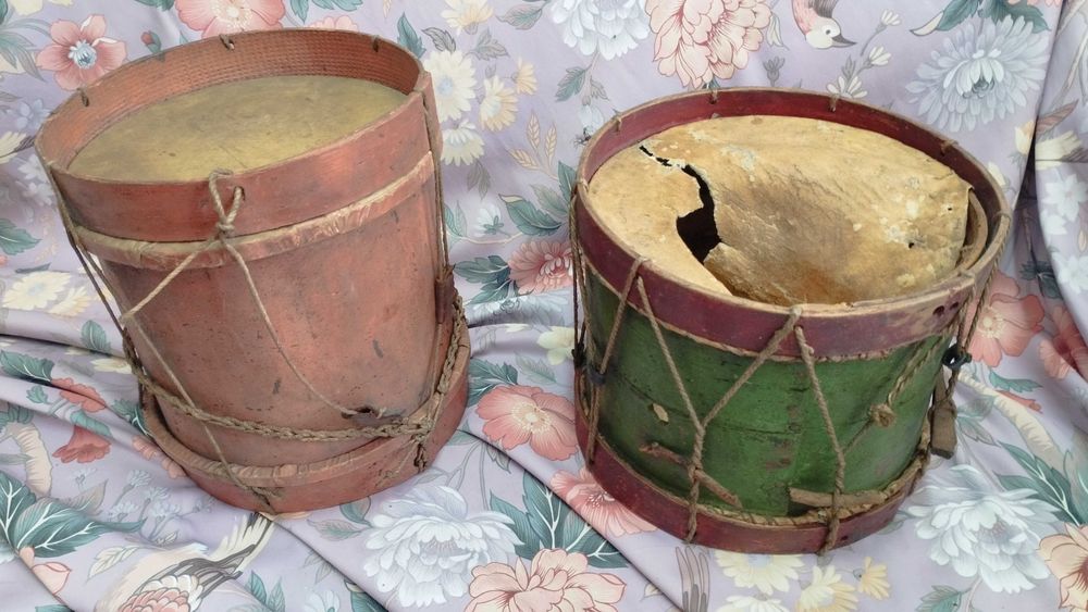 2 Tambores antigos