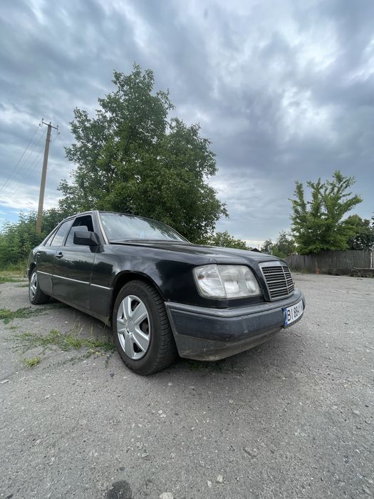 Mercedes Benz  W124