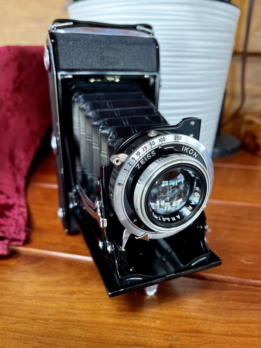 Antiga maquina fotografica zeiss Ikon Nettar 516/2