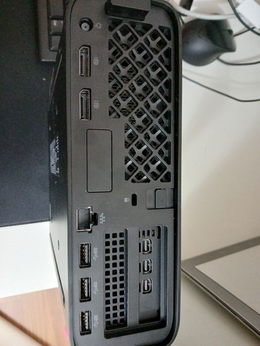 Worksation HP Z2 G9 Mini - Intel i7 12Th Gen