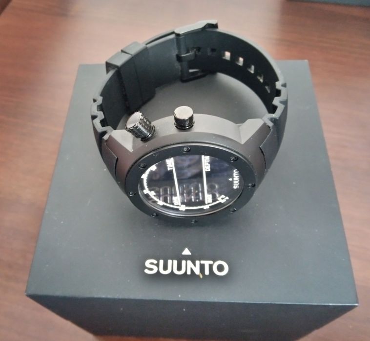 Suunto Elementum Aqua Black