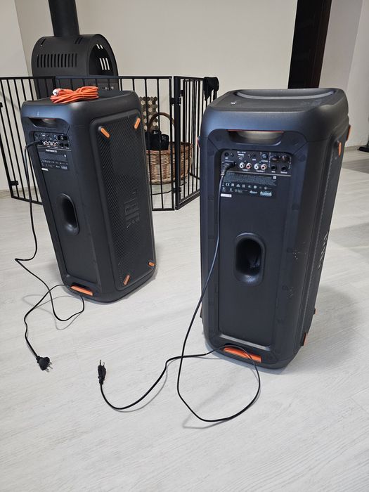Partybox 300 Jbl dwie kolumny