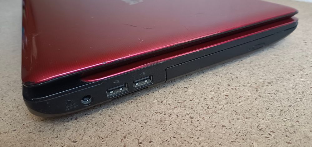 Toshiba Satellite L735