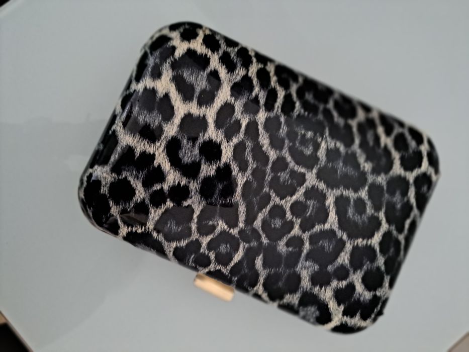Mala clutch tigresa cerimónia