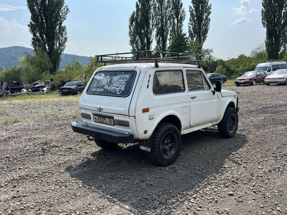 Продам ниву на повному ходу