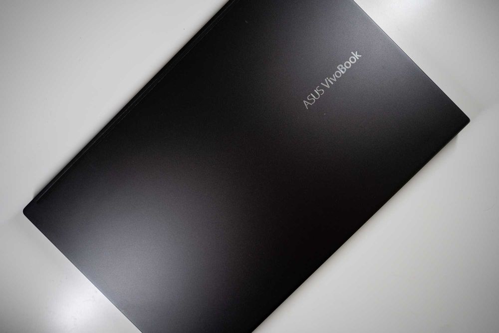 Vivobook ASUS X421EA_S433EA // i5 1135G7; 8GB ram; 512 ssd