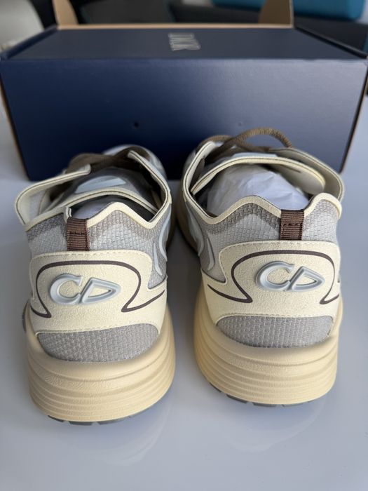DIOR B30 Countdown Tech Sneaker