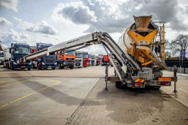 Вантажний автомобіль MAN TGS 32.400BB+LIEBHERR 8M³+BAND/TAPIS 16m