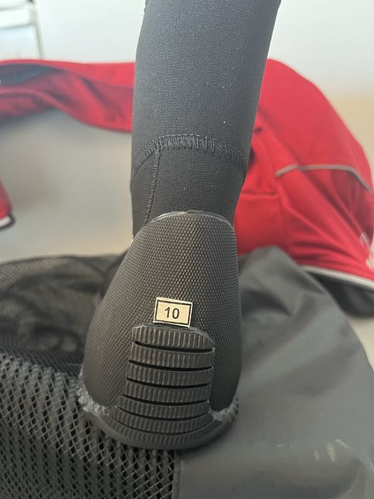 Botas de Mergulho Mares