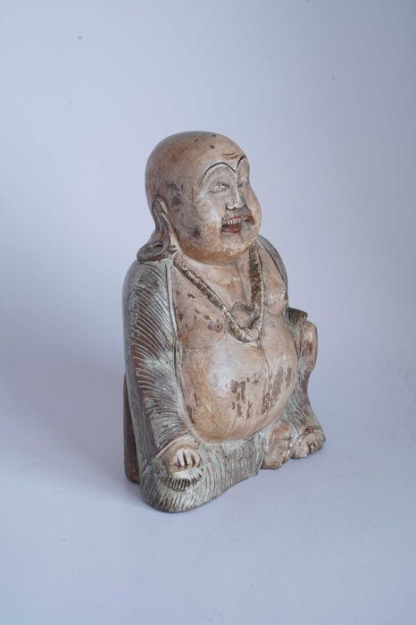 Vários Budas - madeira e outros