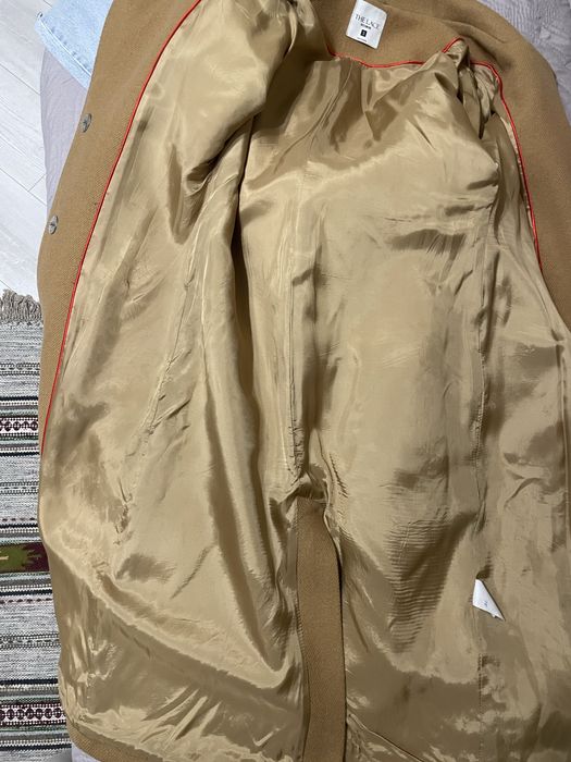 В ідеальному стані пальто українського бренду the lace, wool 80%