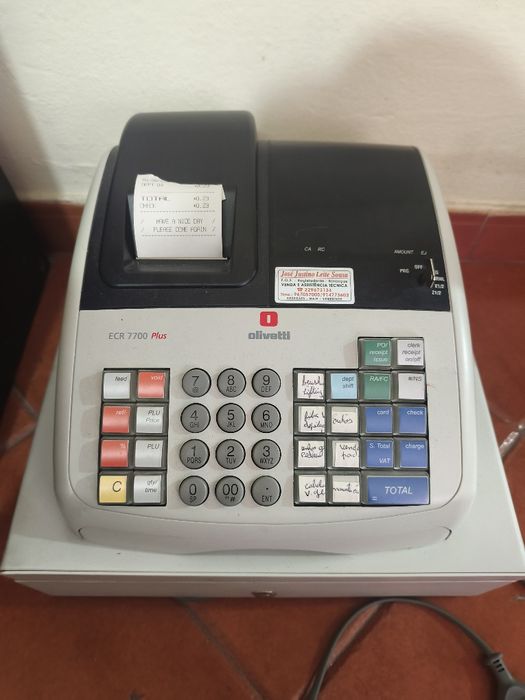 Máquina registadora Olivetti