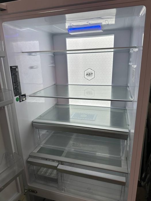 Холодильник Side-By-Side Haier A+++ 2023 рік
