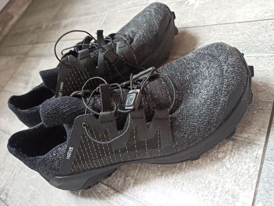 Damskie buty do biegania salomon r.39⅓