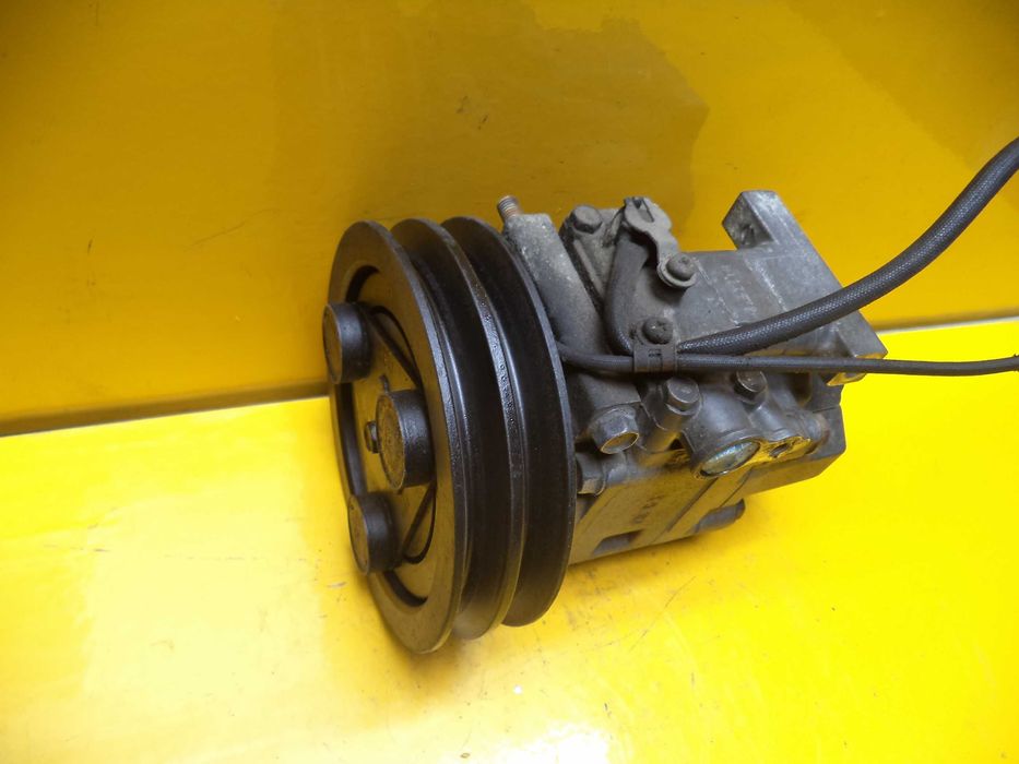 Компрессор кондиционера Mazda 626 Mazda 323F Mazda Premacy  (2,0 D)