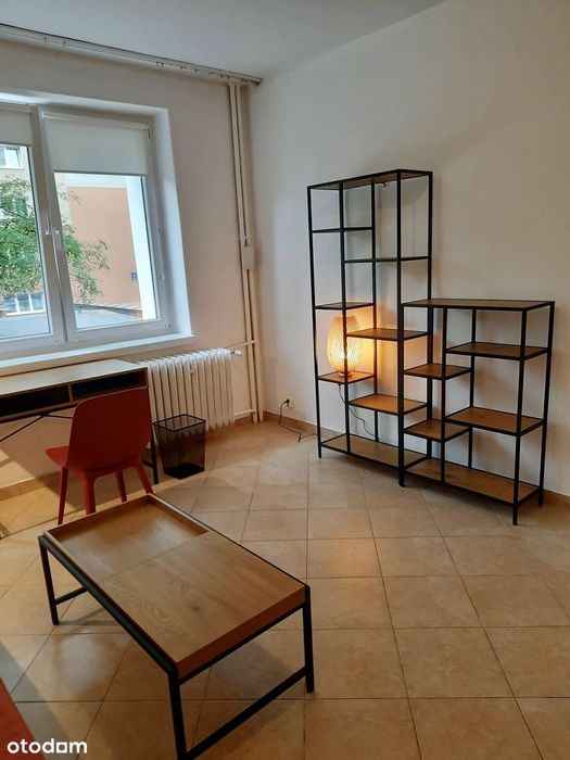 Wynajmę przytulną kawalerkę po remoncie (dobra lokalizacja!)