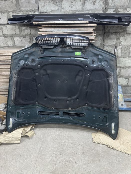 Капот бмв е65 фари