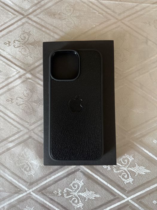 Чохол  на iPhone 16 про мах