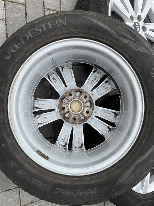 Felgi Kia Sportage 7x17H2 5x114,3 ET48.5 TPMS