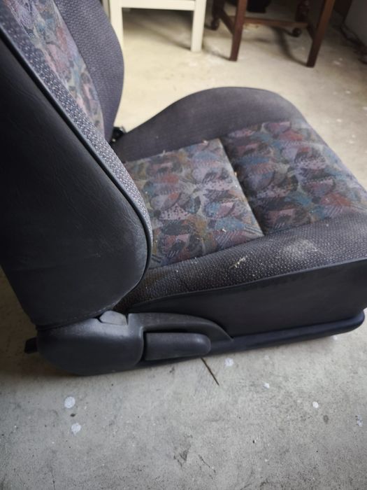 Conjunto de bancos de carro