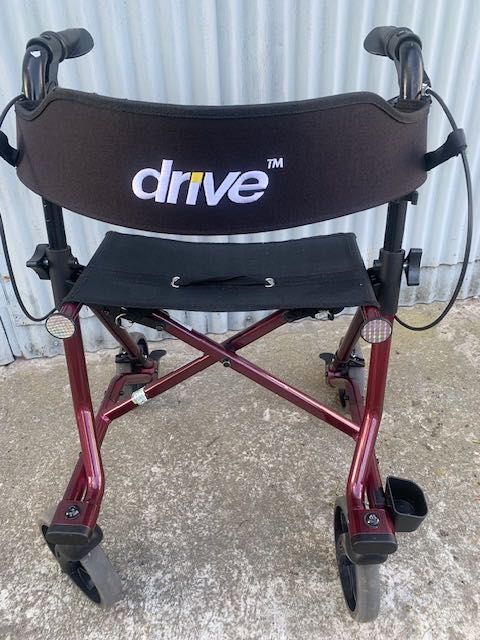 Chodzik balkonik składany czterokołowy podpórka DRIVE 130 kg BORDO
