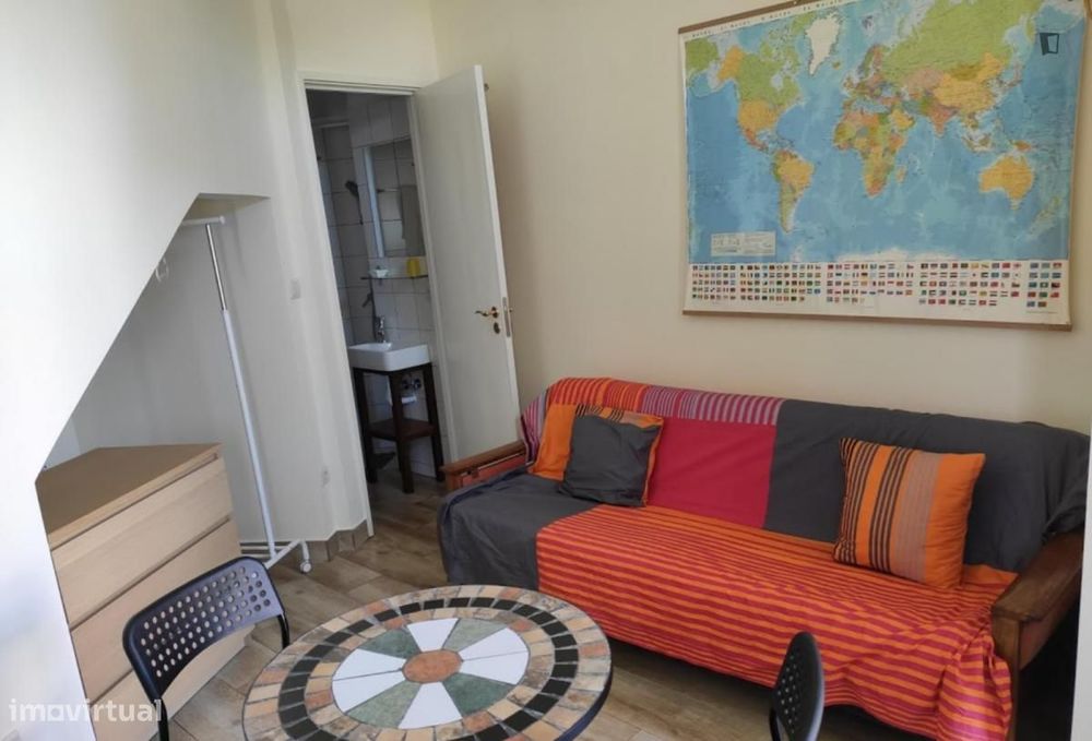 Estúdio - localizado em Senhora da Hora Porto