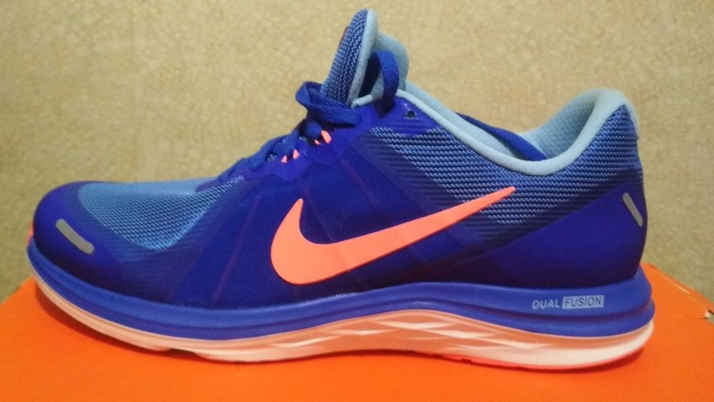 Продам кросівки Nike